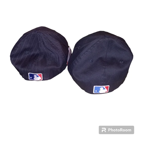 Baseball caps - Picture 2 of 2
